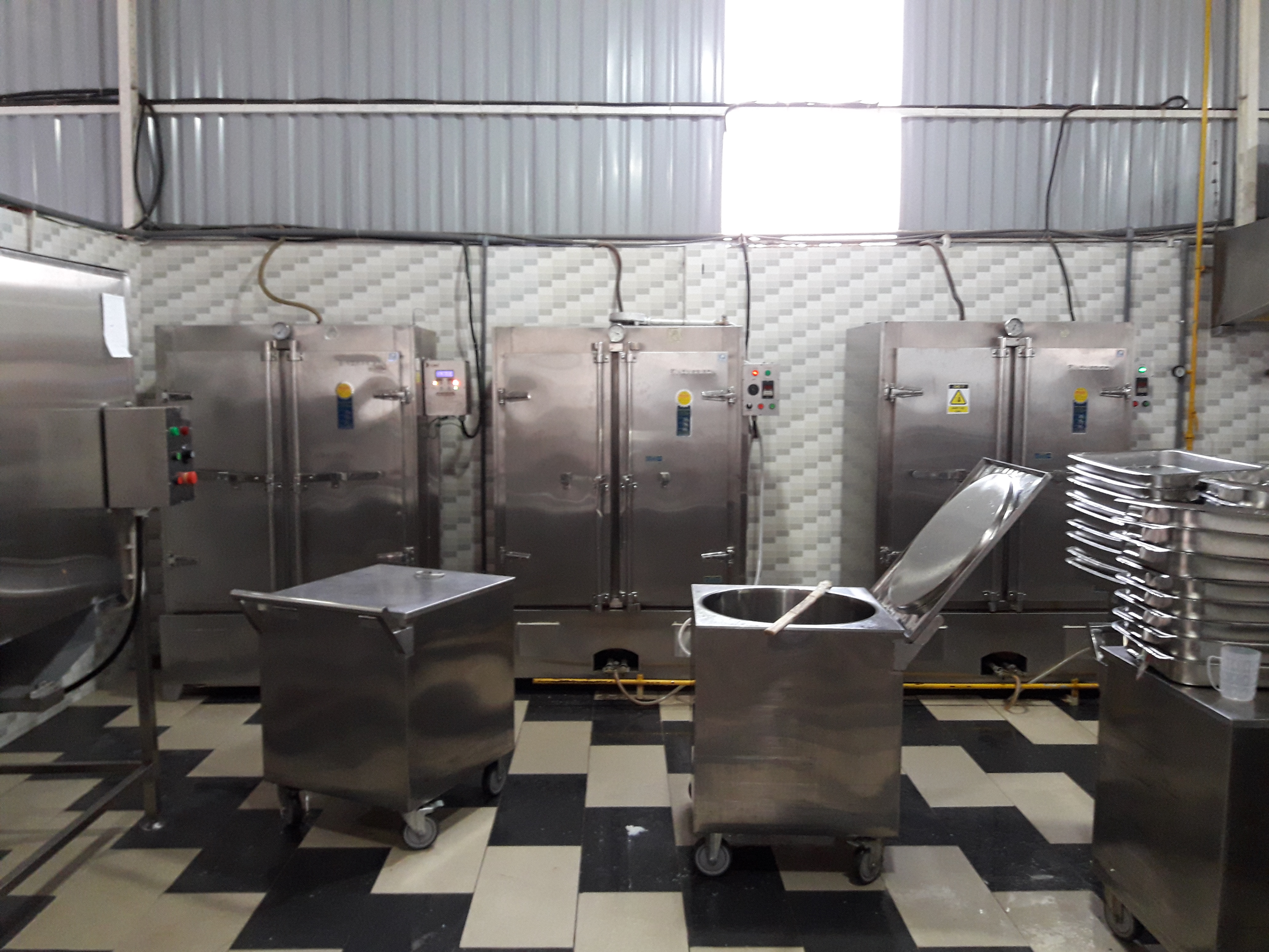 CHẾ BIẾN MÓN ĂN THEO NGUYÊN LÝ MỘT CHIỀU TẠI THÁI DƯƠNG