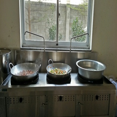 SƠ CHẾ VÀ NẤU CHÍN TẠI ĐỊA ĐIỂM KHÁCH HÀNG